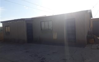 2 Bedroom House in Leandra