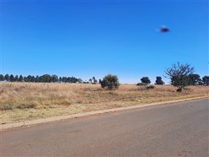 3.5 ha Land available in Bonanne