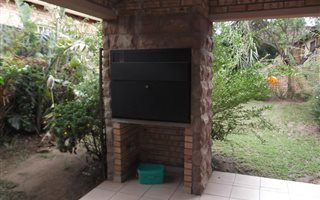 3 Bedroom Simplex in Maroeladal
