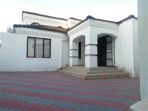 3 Bed House in Mabopane