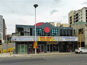 552 m² Commercial space in South Beach