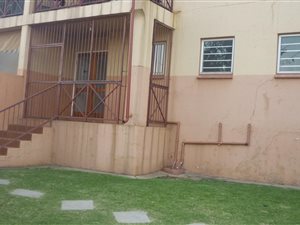 2 Bed Apartment in Suiderberg