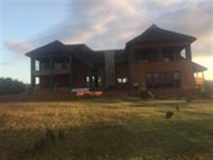 233 ha Farm in Oudtshoorn