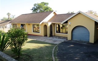 3 Bedroom House in Bisley