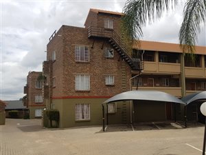 2 Bed Flat in Amberfield