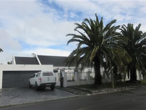 3 Bed House in Edgemead