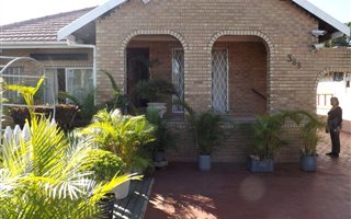 4 Bedroom House in Sydenham