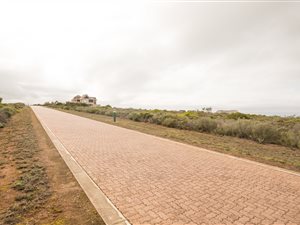 2635 m² Land available in Nautilus Bay