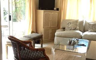 1 Bedroom Garden Cottage in Gallo Manor