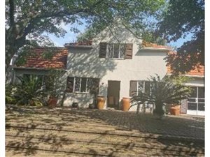 3 Bed House in Houghton Estate