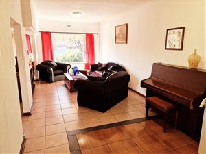 3 Bed Apartment in Berton Park