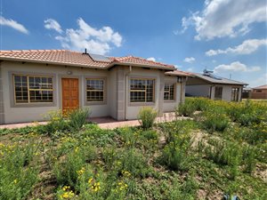 3 Bed House in Klerksoord