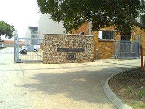 829 m² Industrial space in Booysens