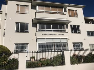 2 Bed Apartment in Summerstrand