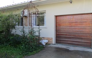 4 Bedroom House in De Zoete Inval