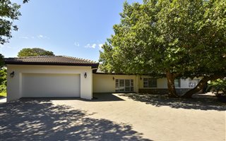 5 Bedroom House in Lovemore Park