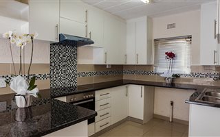 3 Bedroom Apartment in Morningside