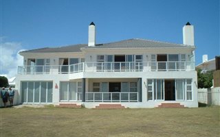 7 Bedroom House in Arniston