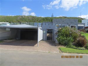 4 Bed House in Reebok