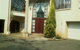 1 Bedroom House in Fairland