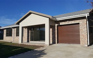 3 Bedroom House in George South