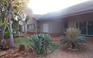 3 Bedroom House in Sinoville