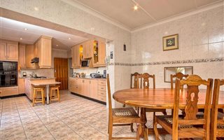 7 Bedroom House in Allen Grove