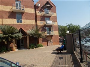 89 m² Office Space in Rustenburg Central