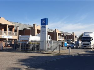 1326 m² Industrial space in Blackheath