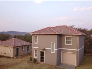 4 Bedroom House in Lotus Gardens