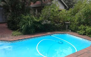 1.5 Bedroom Apartment in Amanzimtoti