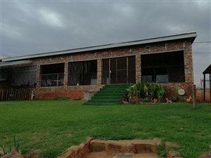 5 Bedroom House in Warrenton