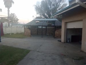 4 Bed House in Vanderbijlpark SW5