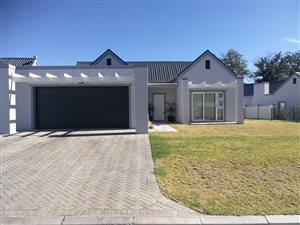 4 Bed House in Paarl