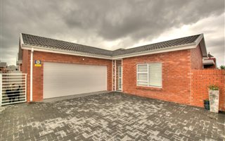 3 Bedroom House in Pinelands