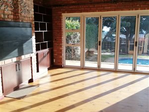3 Bed House in Charlo