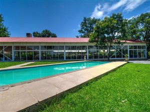 Commercial space in Henley on Klip