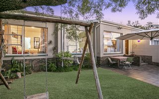 3 Bedroom Townhouse in Lonehill