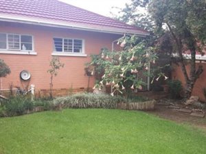 4 Bed House in Sandringham