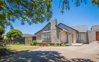 4 Bedroom House in Rhodesfield