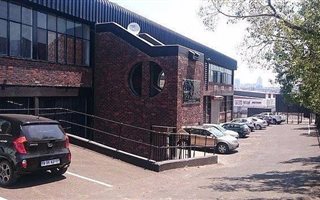 2000 m² Office Space in Wynberg