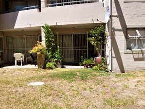 2 Bed Apartment in Sonstraal Heights
