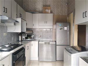 3 Bed Simplex in Mountview