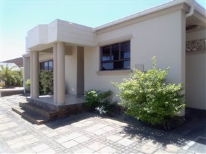 4 Bed House in Mountview