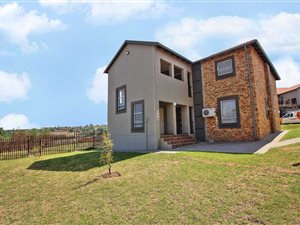 2 Bed Apartment in Wilgeheuwel
