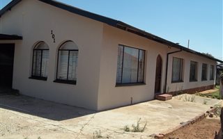 4 Bedroom House in East Lynne