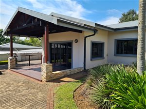 395 m² Commercial space in Clarendon