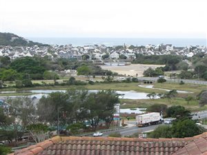 3 Bed Townhouse in Port Alfred