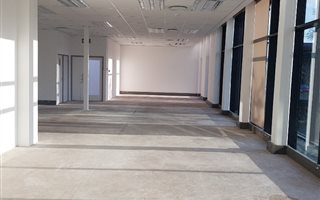 261 m² Office Space in Westville
