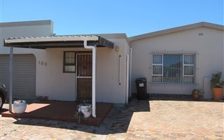 3 Bedroom House in Sanddrift